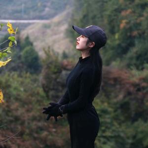 一一探险家
