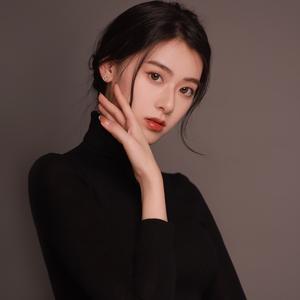 杨诗尹