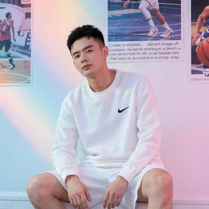 星向羽-羽哥