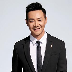 主持人梁永斌