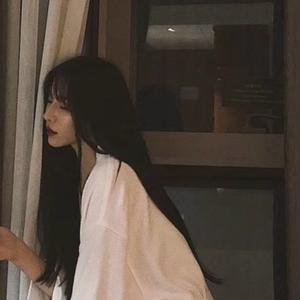杨馥宇
